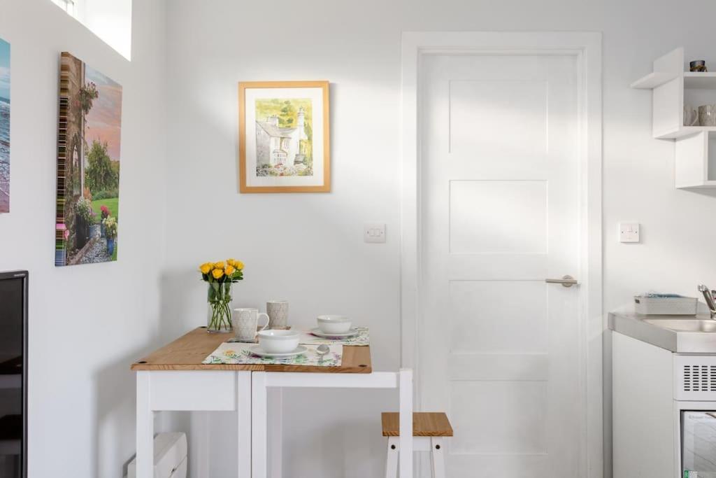 Cosy And Modern 1 Bedroom Garden House - Very Dog Friendly! Tarves Kültér fotó